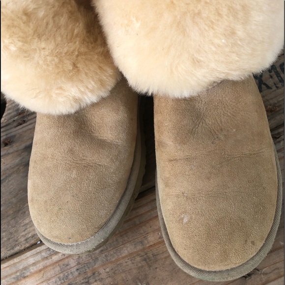 UGGS booties Girls sz 5 - Picture 5 of 11